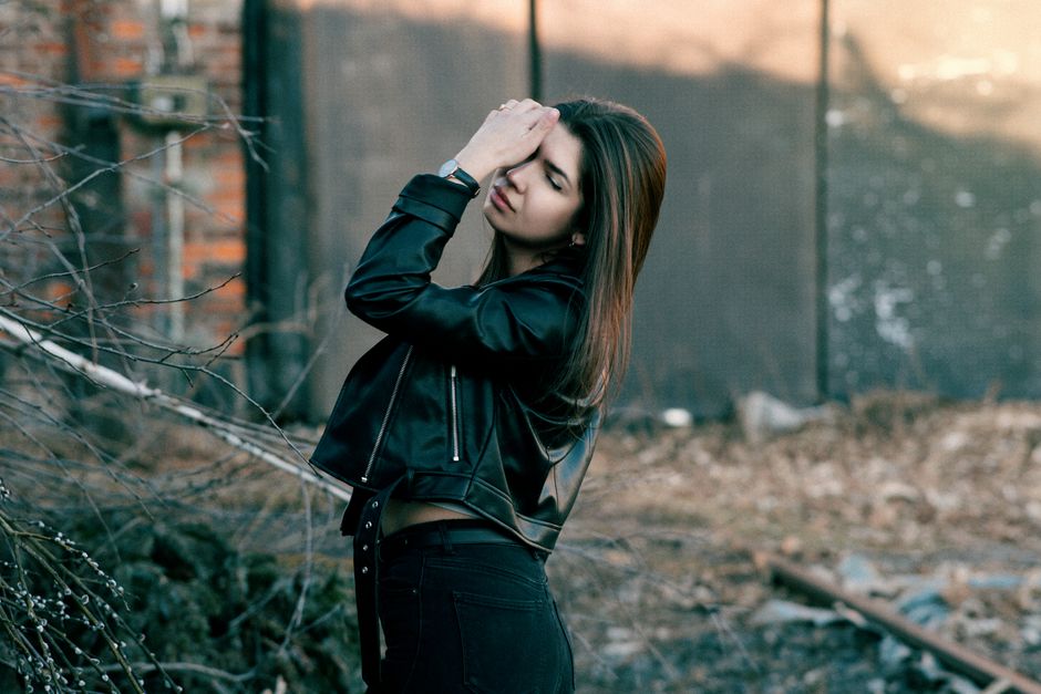 Can You Wear a Leather Jacket in the Summer? — Choose Lightweight Materials