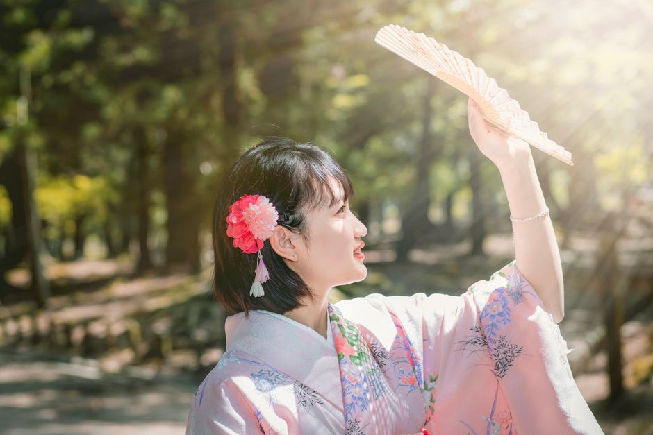 What to Wear in Japan in Spring — Understanding Japan's Spring Weather