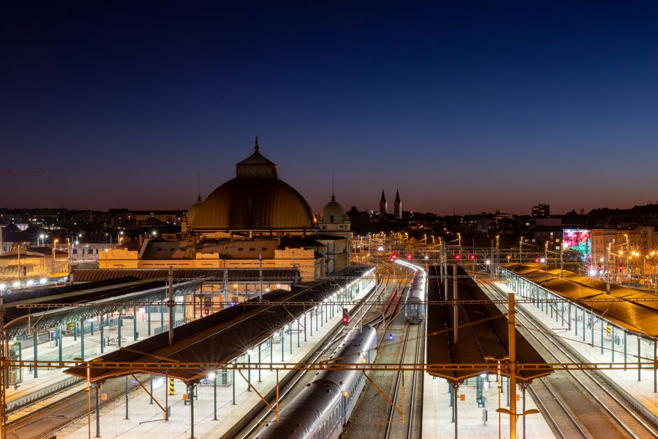 Europe Overnight Train Travel Essentials — Choosing the Right Route