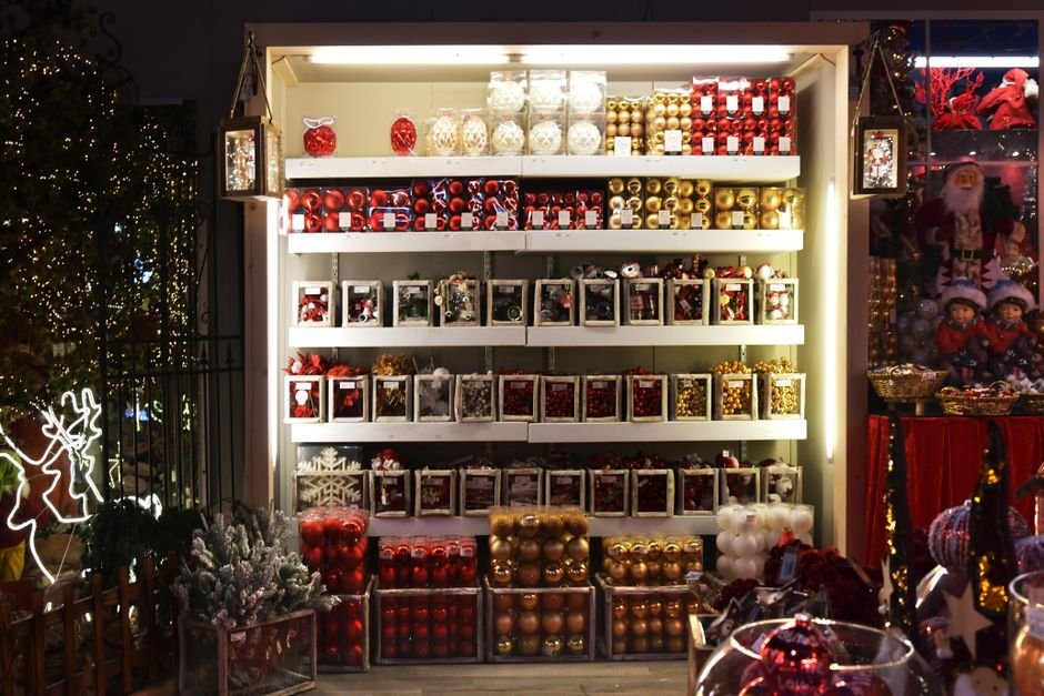 Packing for Europe’s Festive Season — The Grandeur of Festive Celebrations