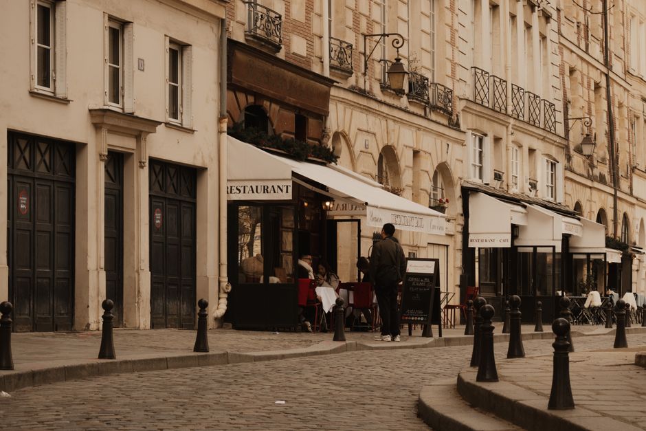 Paris Sight Seeing Outfits — The Classic Parisian Charm: A Wardrobe Nod to Elegance