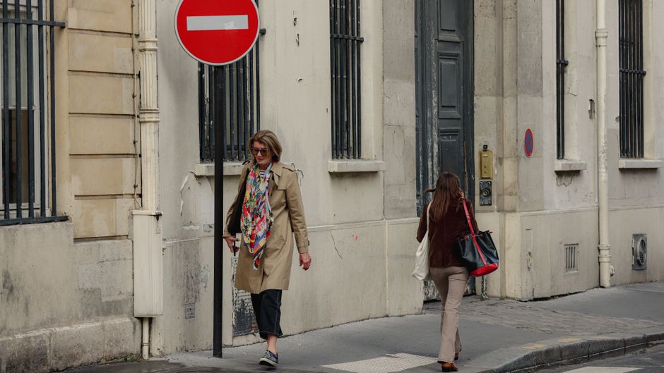 What to Wear in Paris — Understanding Parisian Fashion Trends