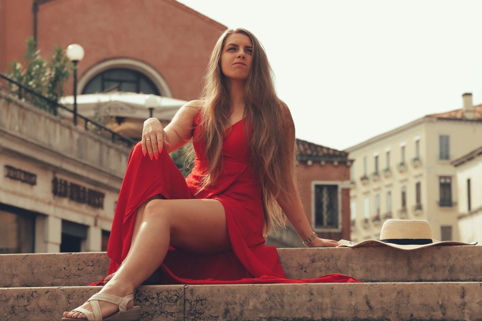 How to Dress in Italy — The Essence of Italian Style