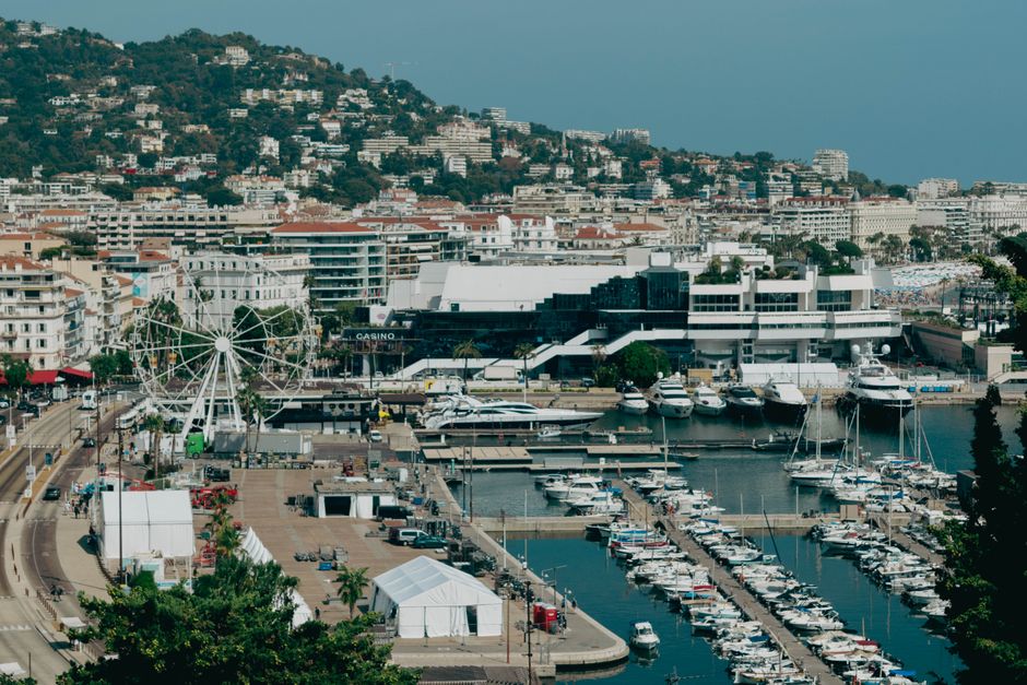What to Wear to Cannes Film Festival — Navigating Daytime Events