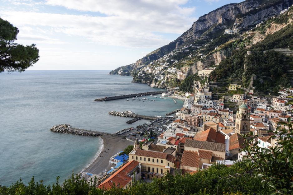 What to Pack for Amalfi Coast — Practical Accessories for Seamless Exploration