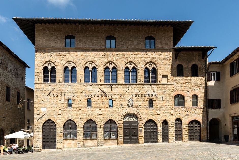 What to Wear in Tuscany — The Essence of Tuscan Fashion