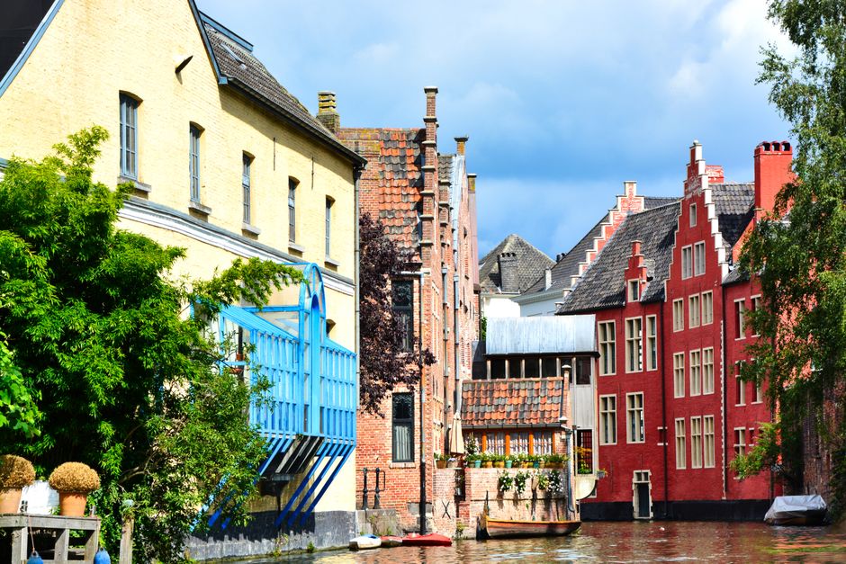 What to Wear in Belgium: Spring, Summer, Autumn — Summer Fashion: Stay Cool in Style