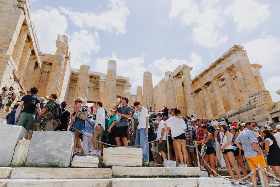 What to Wear in Athens in Summer — Embracing Greek Fashion Trends