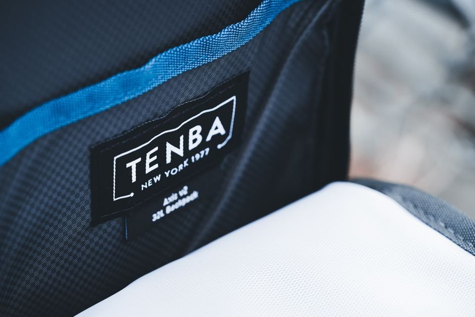 Carry on vs Personal Item — 1. What Is a Carry-On Bag?