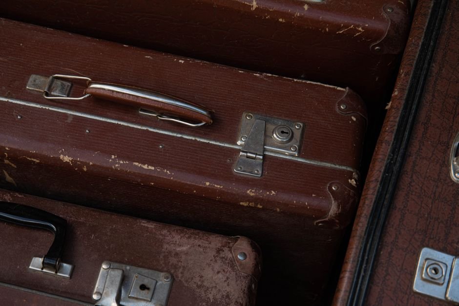 Hard Shell Carry On vs Soft Shell — 2. What is a Soft Shell Carry-On?