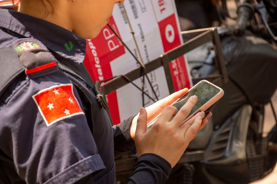 Travel Gadget Safety and Security Tips — 2. Protect Your Data While Traveling