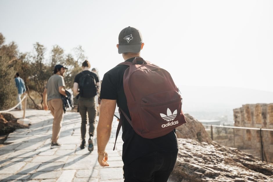Business Backpack vs Casual Backpack — What Is a Casual Backpack?