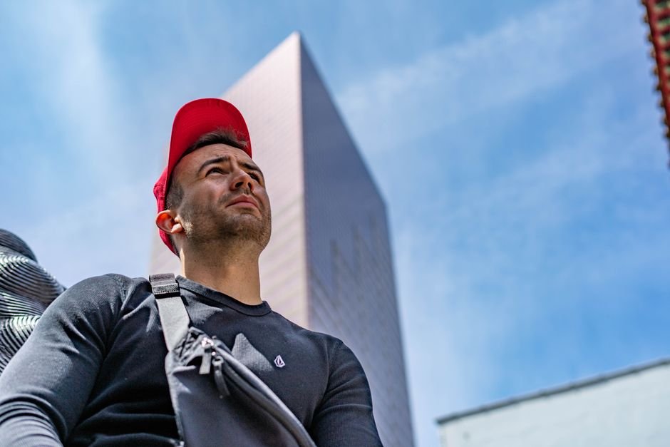 Fanny Pack vs Neck Wallet: Which Is Better for Travel? — 2. What Is a Neck Wallet?
