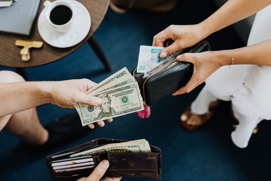 Money Belt vs Ankle Money Belt: Pros and Cons Explained — What Is an Ankle Money Belt?