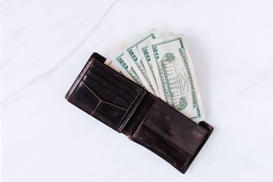 Neck Wallet vs Money Belt: Which Works Best for Travelers? — What Is a Money Belt?