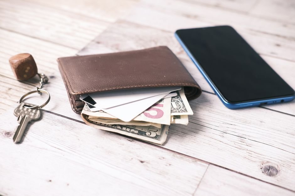 RFID Wallet vs Neck Wallet: Which Offers More Security? — What Is a Neck Wallet?