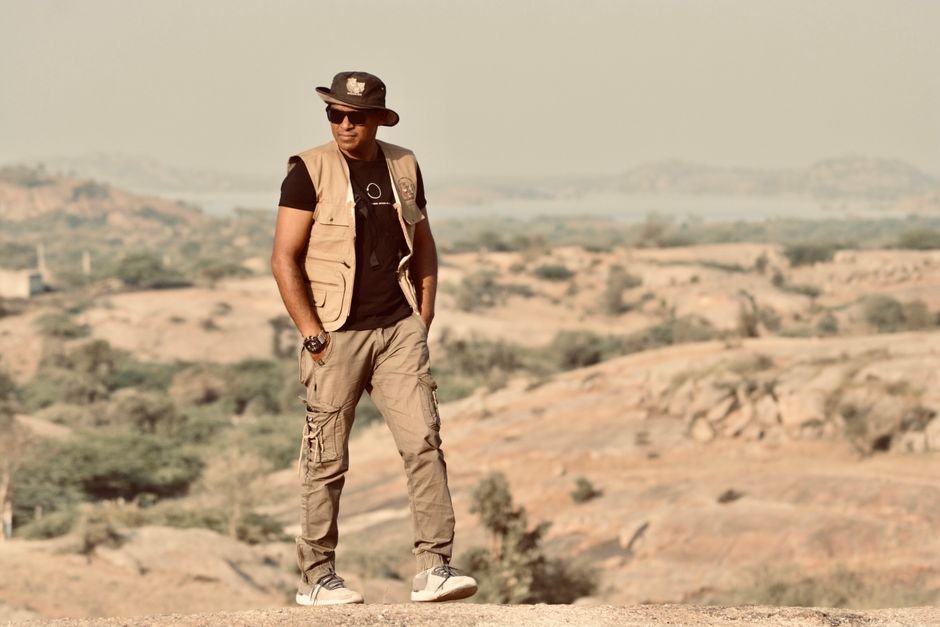 Travel Vest vs Money Belt: Which Should You Choose? — What Is a Travel Vest?