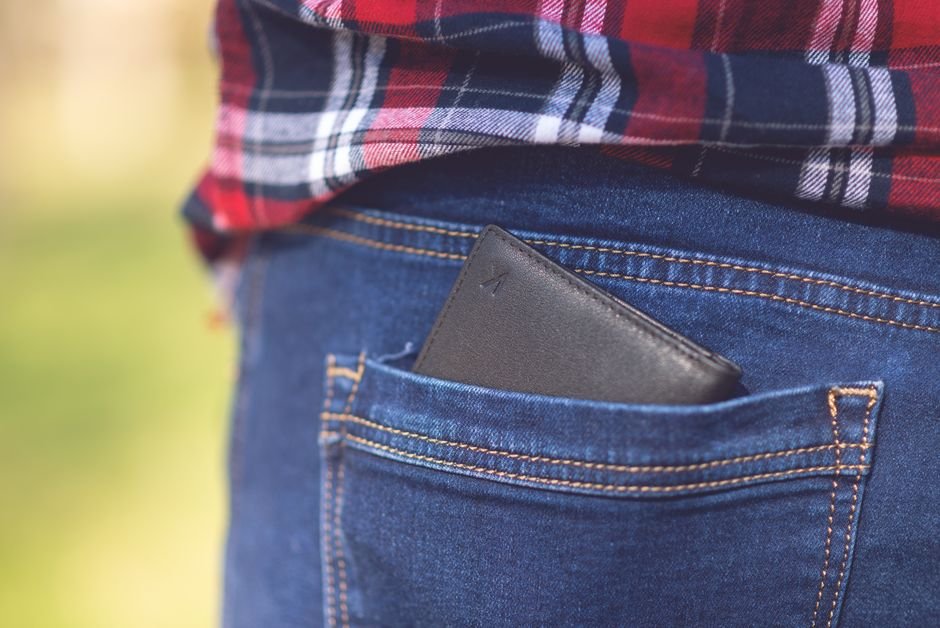 Under-Clothing Pouch vs Neck Wallet: Travel Comparison — What Is a Neck Wallet?