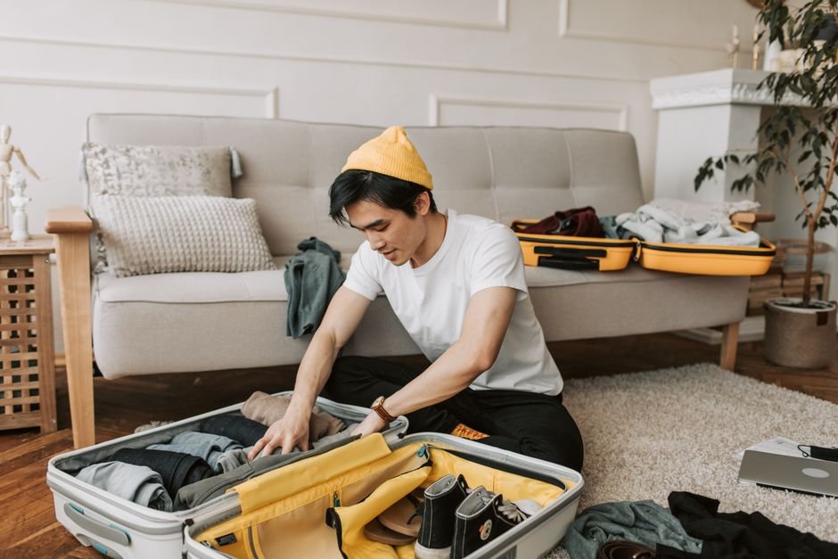 Luggage Scale vs Built-in Suitcase Scale — Understanding the Basics