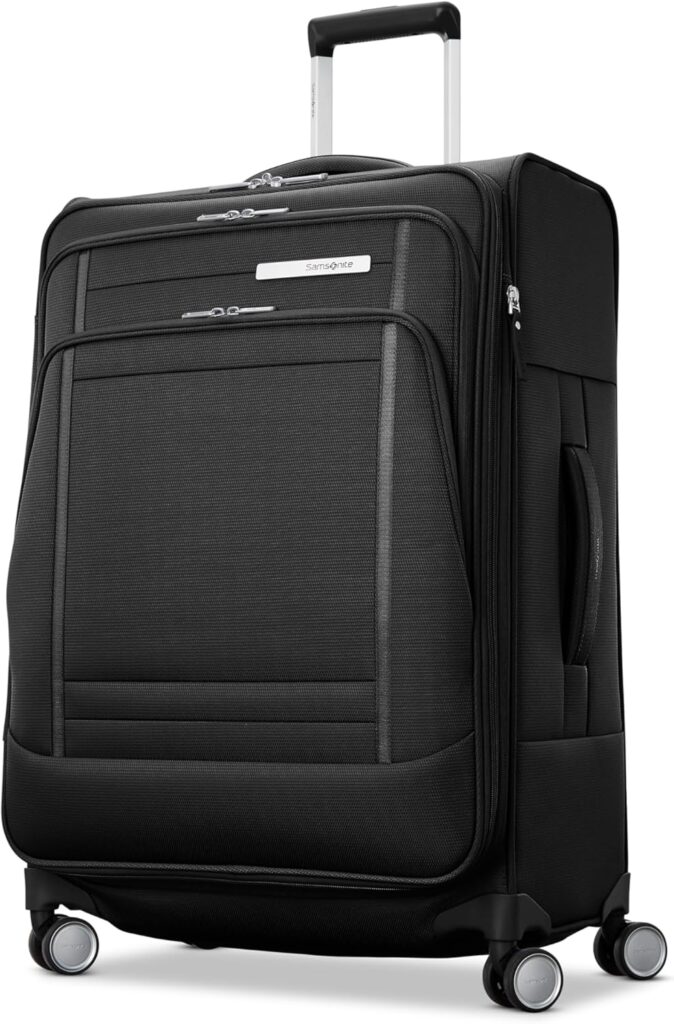 Samsonite UpLIFT Lightweight Medium Checked Softside Spinner