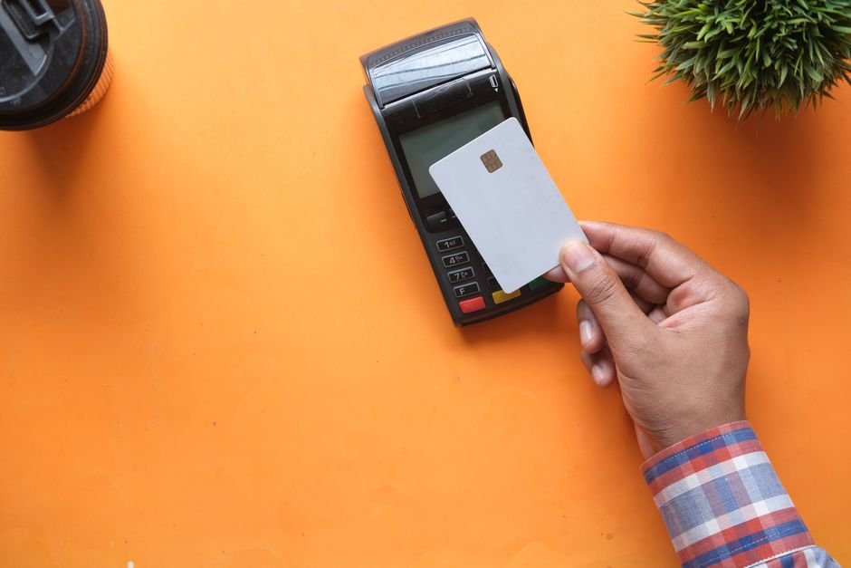 RFID Blocking Wallet vs NFC Blocking Wallet — What Is an RFID Blocking Wallet?