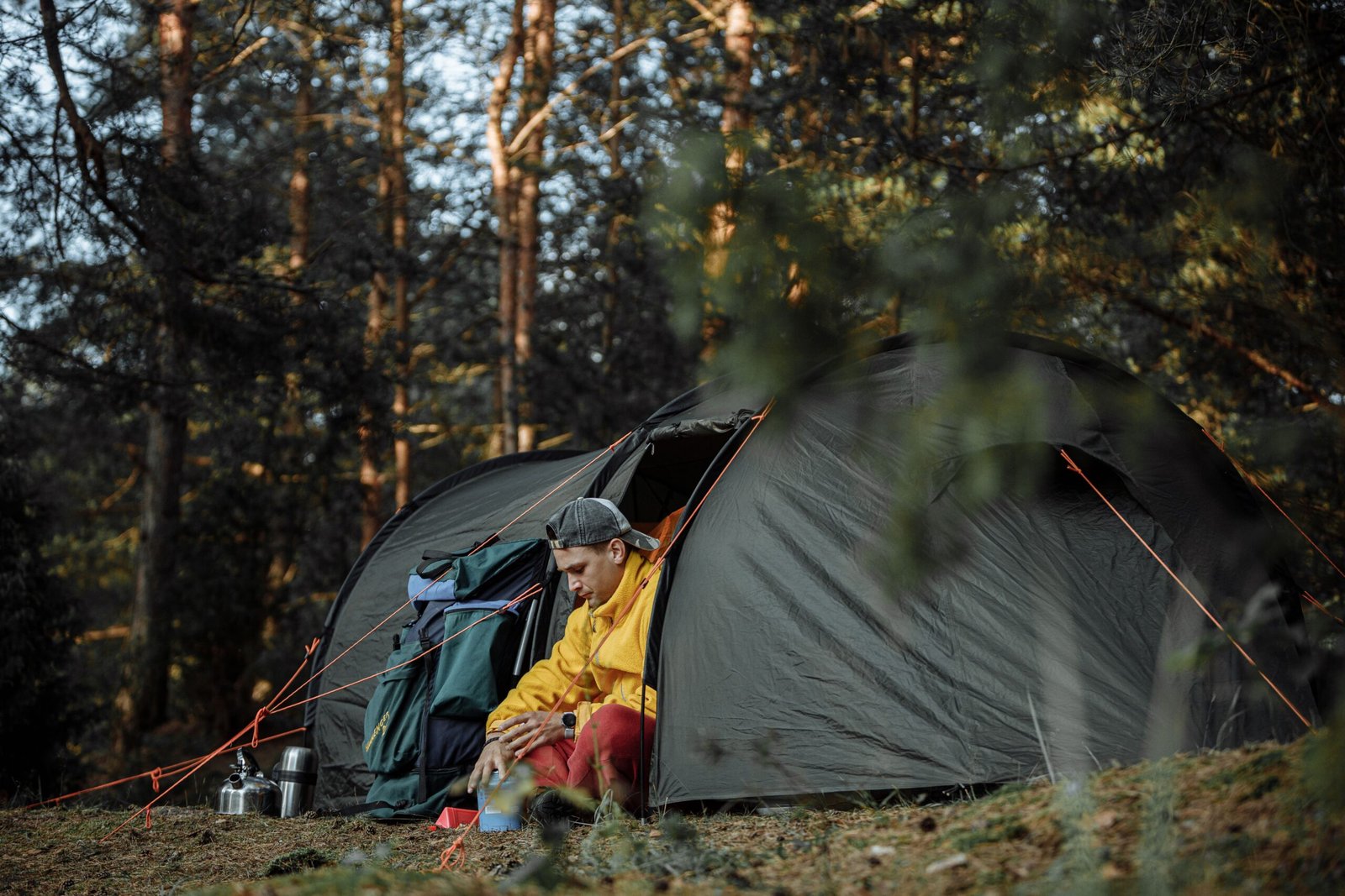 why does my cheap tent leak — image 2