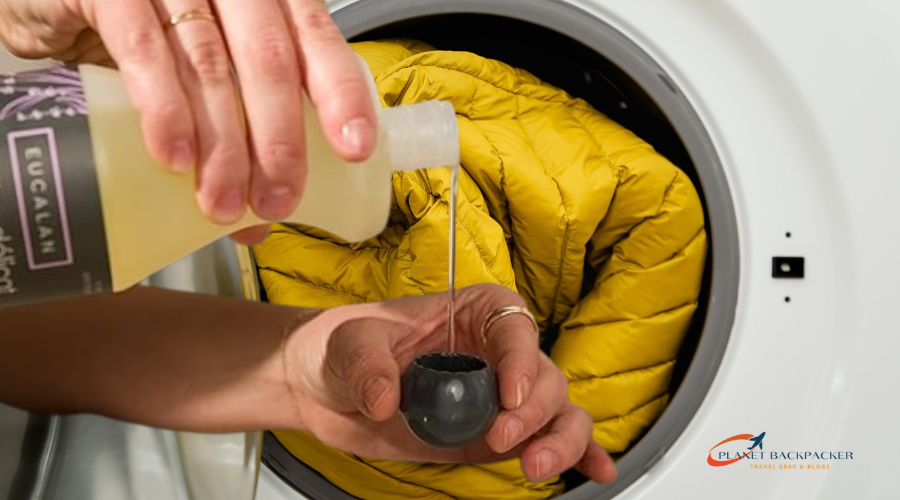 Tips for washing down jackets without smelling dog like